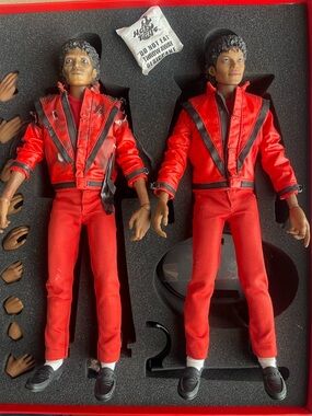 Hot Toys MICHAEL JACKSON Thriller Version 1/6 Scale Action Figure